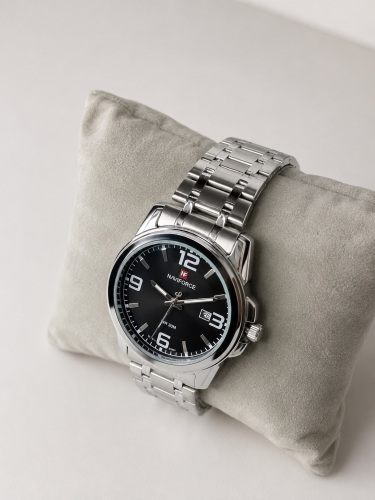 Men's watch