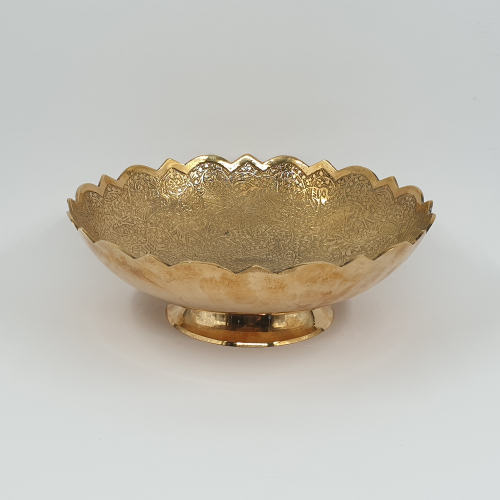 صحن مكسرات نحاس كبير