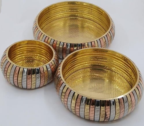 صحون ثلاثة مقاسات