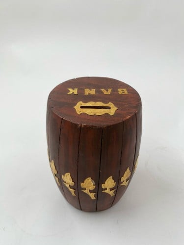 حصالة طبل وسط