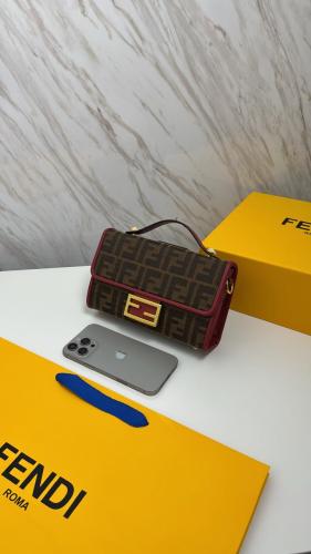 شنطة فندي Fendi