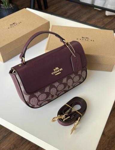 شنطة كوتش COACH