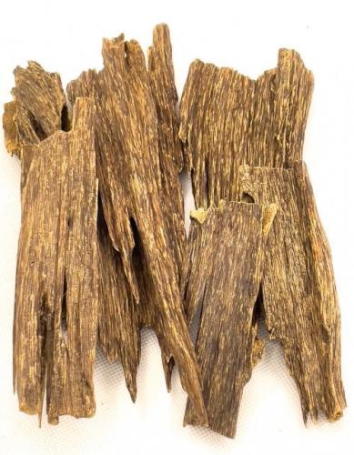 عود هندي زورا سوبر