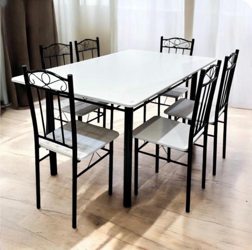 طاولة طعام 6 كراسي خشب ومعدن متين عدة الوان