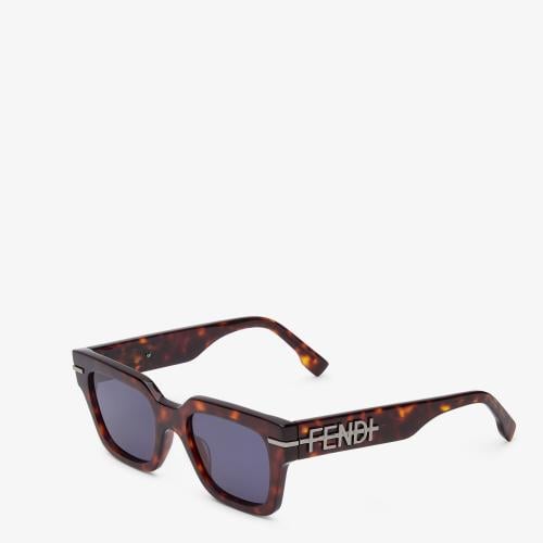 نظارة Fendi - هافان أحمر