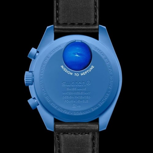 ساعة Omega X Swatch