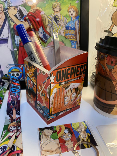 One piece Pencil Box