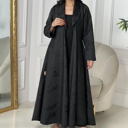 عبايه رسميه بنقش ريش تفته