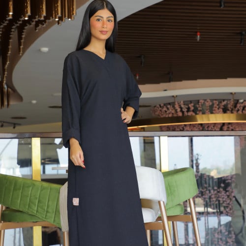 عباية اسود منقط
