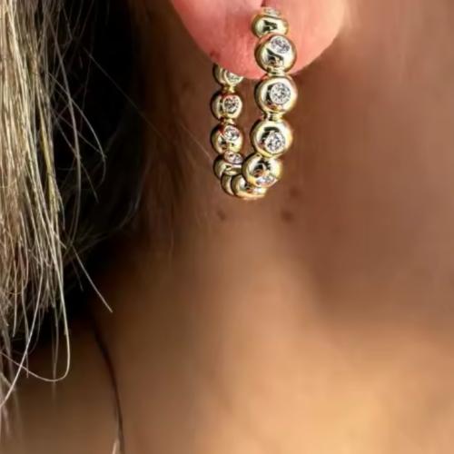 حلق للاستخدام اليومي مع زركون