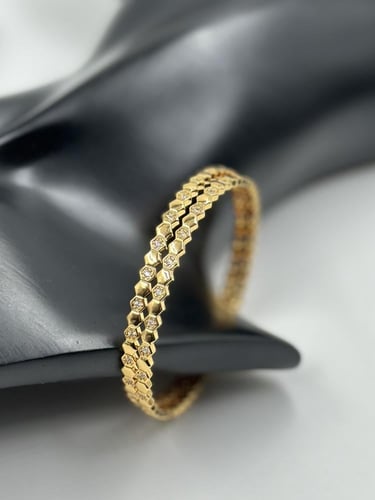 معاضد شوميه نسائي