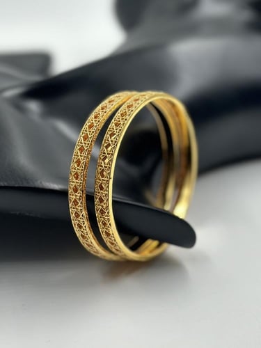 معاضد ديور نسائي