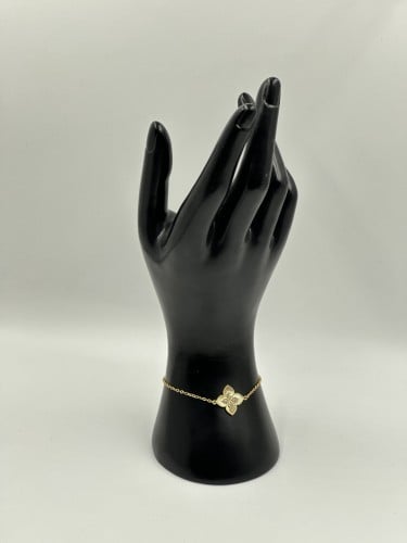 اسوارة كوين