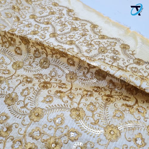 نقش الورد مع الترتر الذهبي