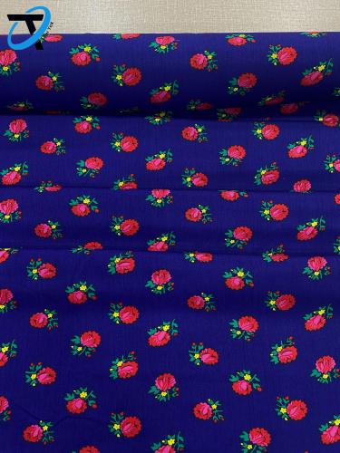 شالكي ورود صغيرة