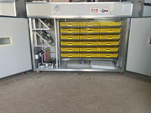 فقاسة 1584 بلس الشاملة مروحة جانبية