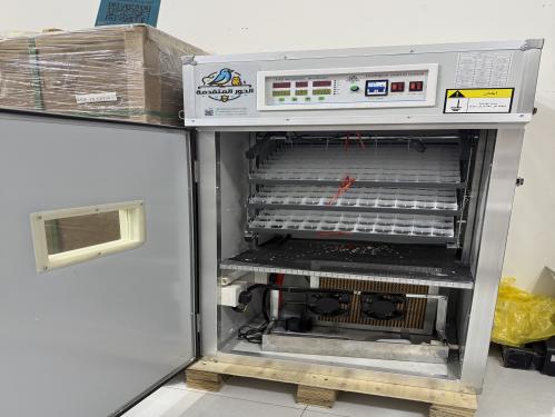 فقاسة 264 بلس الشاملة مروحة علوية