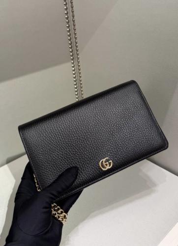 قوتشي محفظة مع سلسلة | GG Marmont wallet on chain
