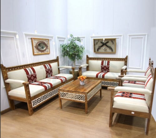 طقم خشب سويدي تطريز