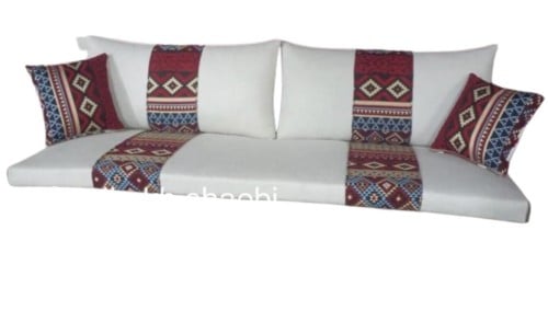 جلسة ارضية تراثية حبلين