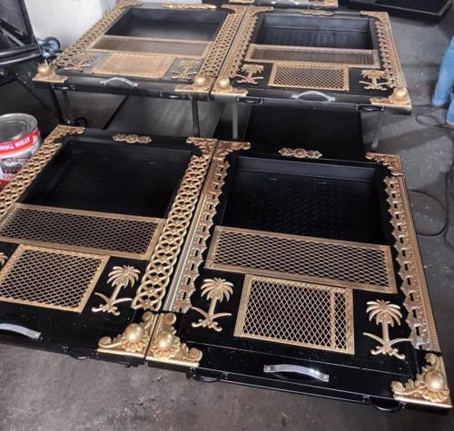 منقل فاخر اسود وذهبي