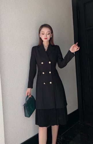 فستان اسود بكسرات شيفون