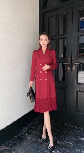 فستان احمر بكسرات شيفون