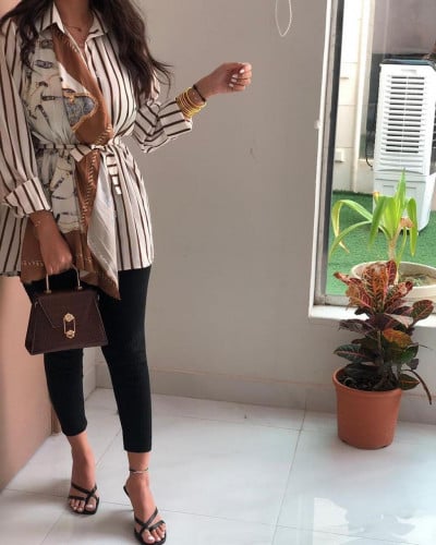 بلوزة حرير بشال blouse4