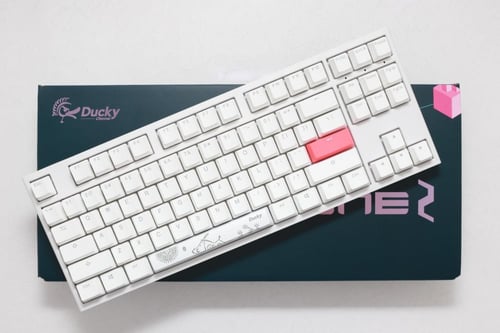 Ducky One 2 Mini Pure White TKL 75% RGB كيبورد الع...