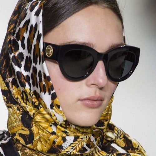 نظارات فيرزاتشي نسائي بإطار فراشة | Versace Sungla...