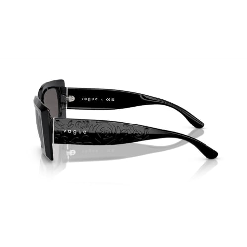 Vogue Sunglasses | نظاره فوق الشمسية بشكل مستطيل