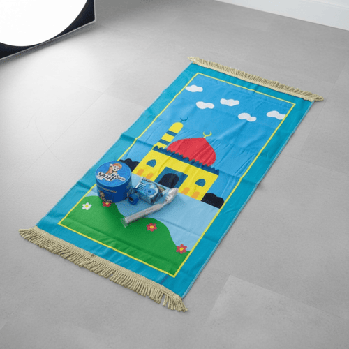 سجادة صلاة للأطفال – تصميم لطيف ومحبّب