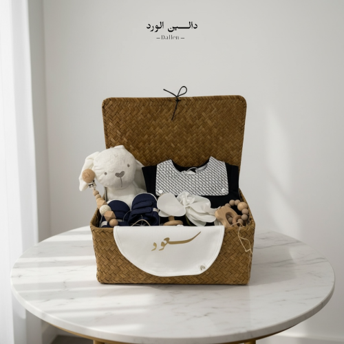 هدية مولودة انيقة