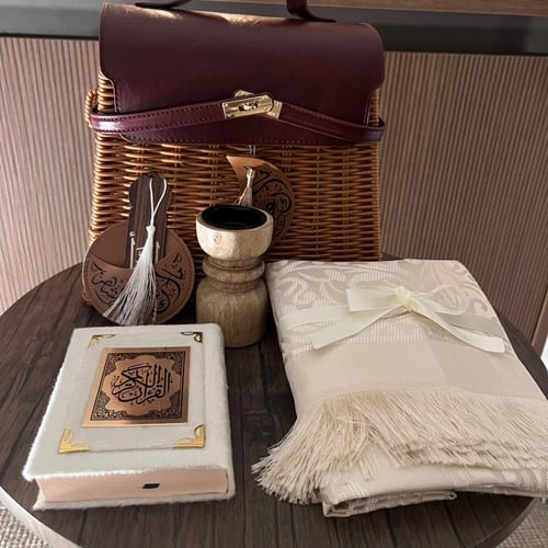 شنطة رمضان سلة خوص بجلد لون عودي