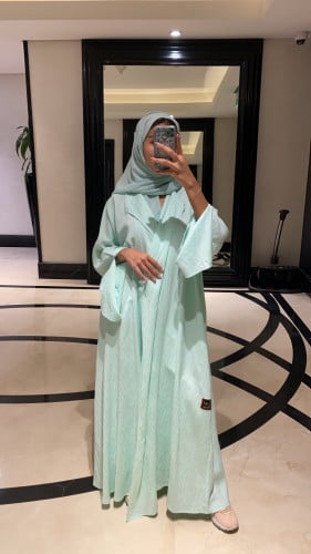 عباية اخضر فاتح بفتحه بالكم