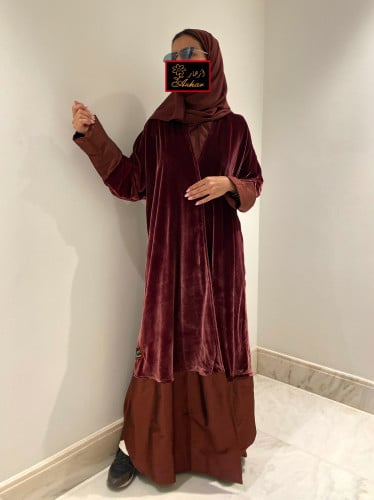 عبايه مخمل وتفته عودي