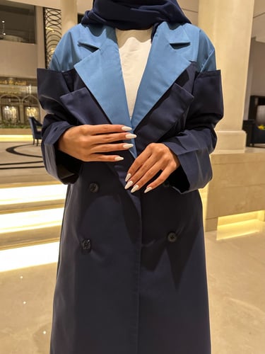 عبايه رسميه كحلي وازرق