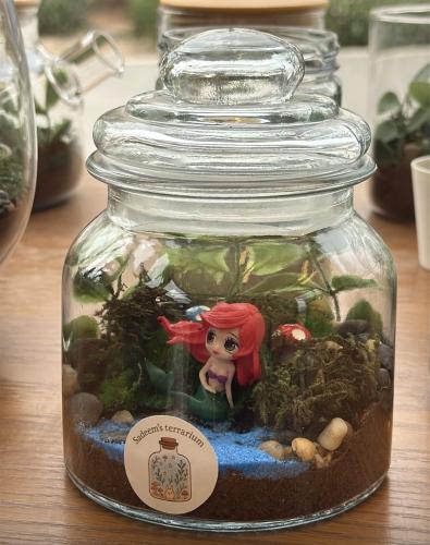 Ariel small