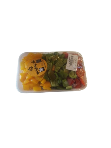 فلفل رومي مشكل مقطع صحن