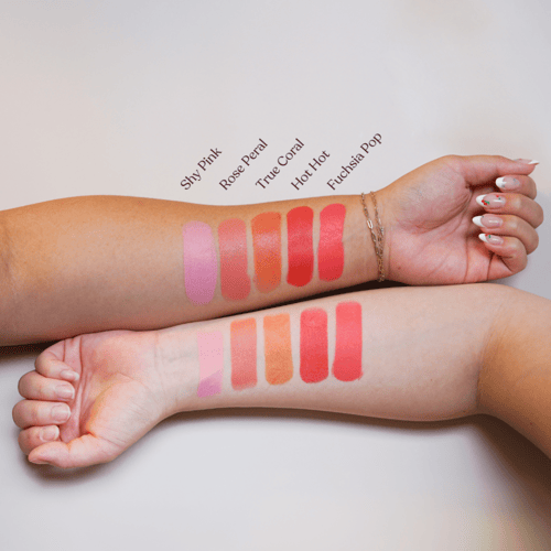 قلم تمييز وأحمر خدود بلاش أند بيم كارا بيوتي