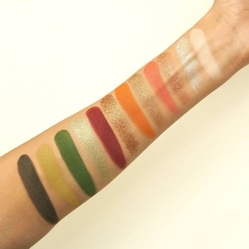 كارا بيوتي باليت ظل العيون تايم ترافلر 30 لون PRO1...