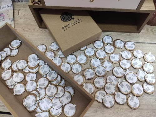 تاقات شمع بختم خاص