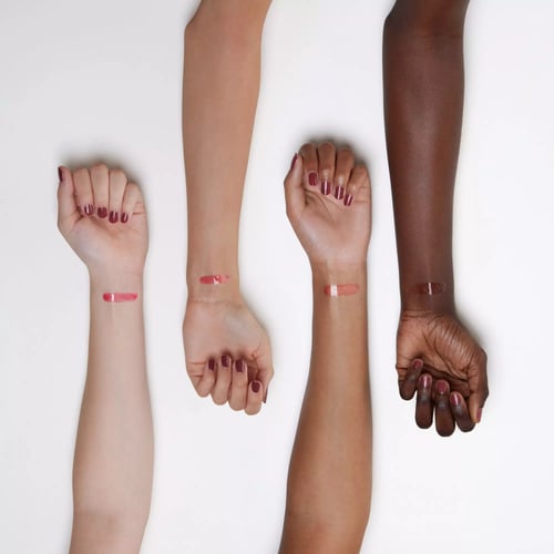 فيلر شفاه اكستريم وات ذا فيك! بلمبينج من ايسنس - 0...