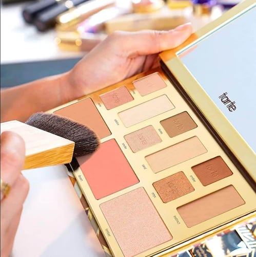 باليت العيون والخدود كلاي بلاي الاصدار الثاني من ت...