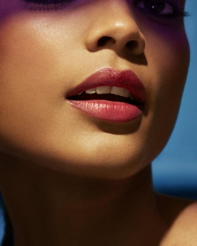 احمر و مرطب الشفاة بوتسيكل من فنتي بيوتي FENTY BEA...