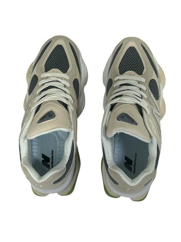 new casual Beige and green S4