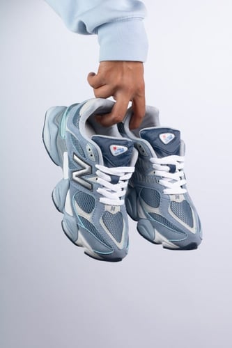 New Casual 9060 - light blue