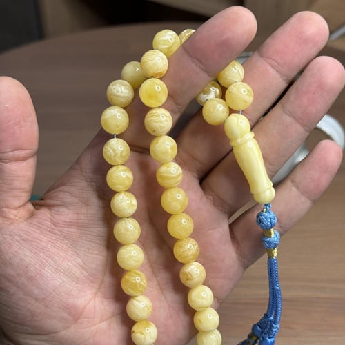 سبحة كهرمان طبيعي فاخرة