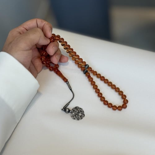 سبحة زعفراني Z143