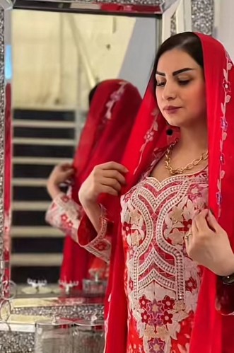 مخور جاهز حرير ملكي مع شيله مقاس L